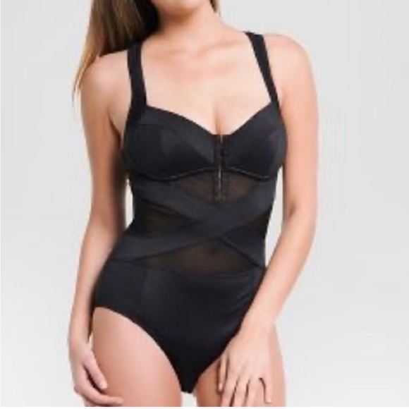 beach betty Other - Beach Betty swimsuit slimming control one piece swim size M